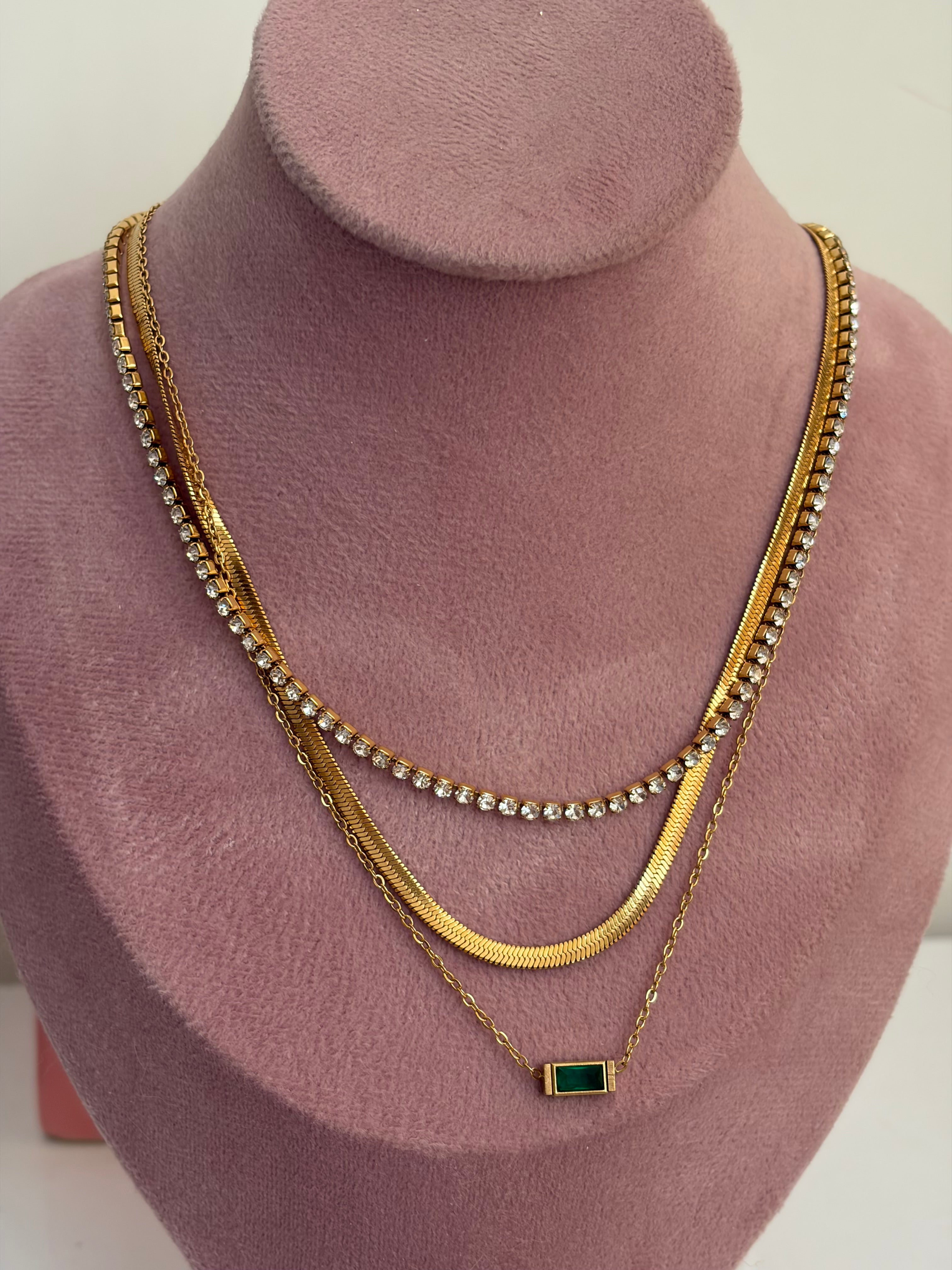 Emerald triple necklace