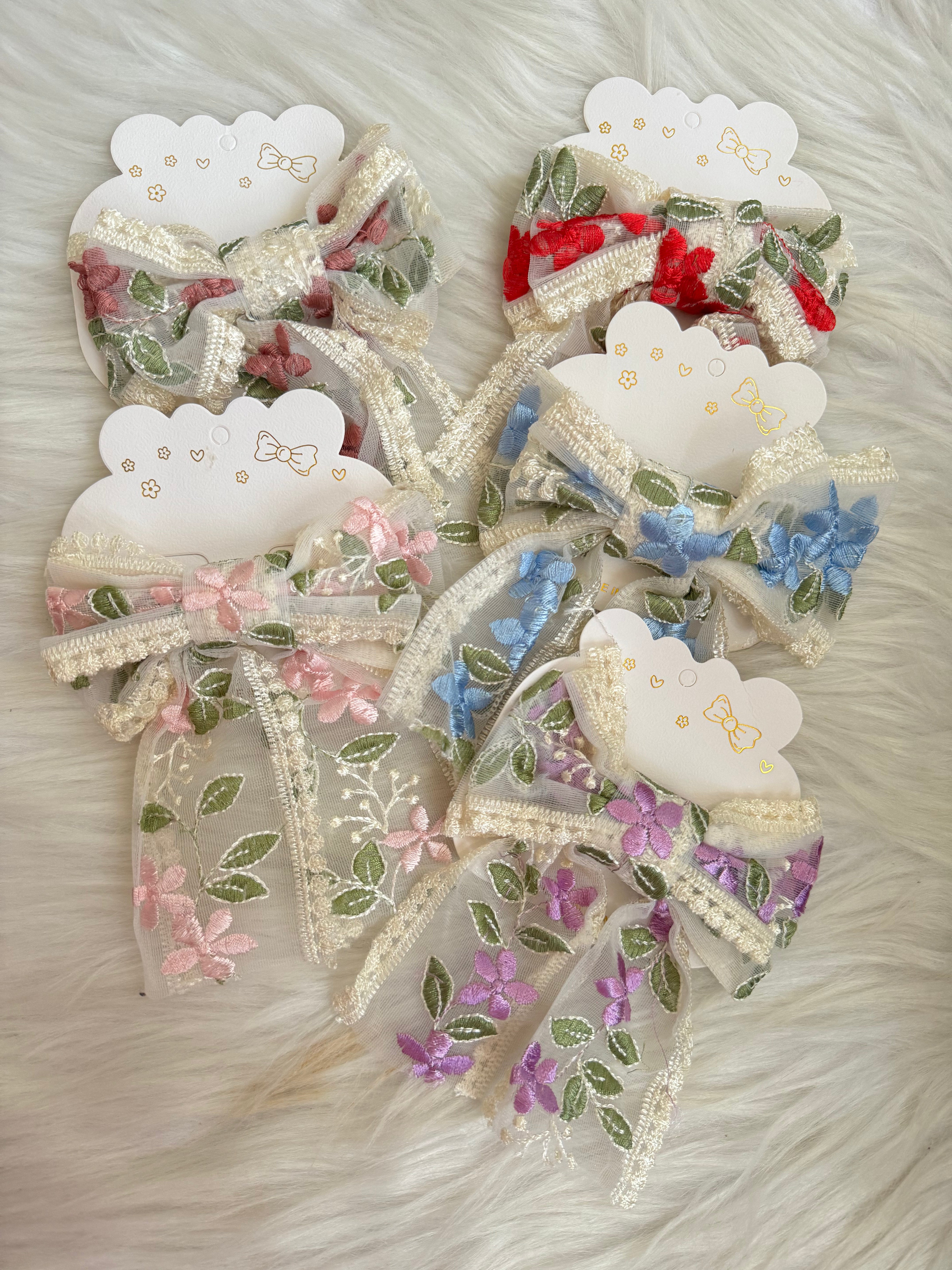 Embroidered long tail bows