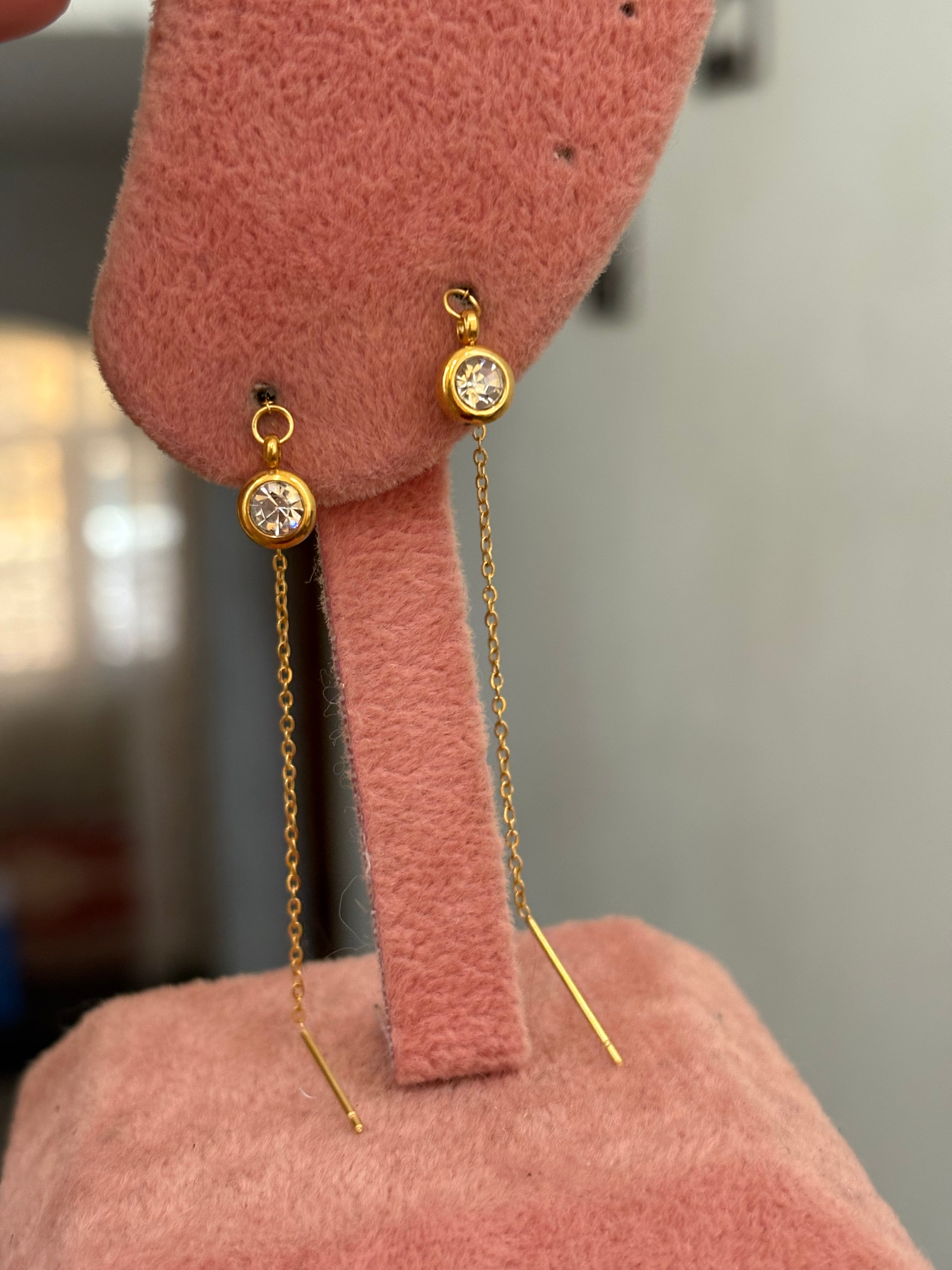 Thread earring