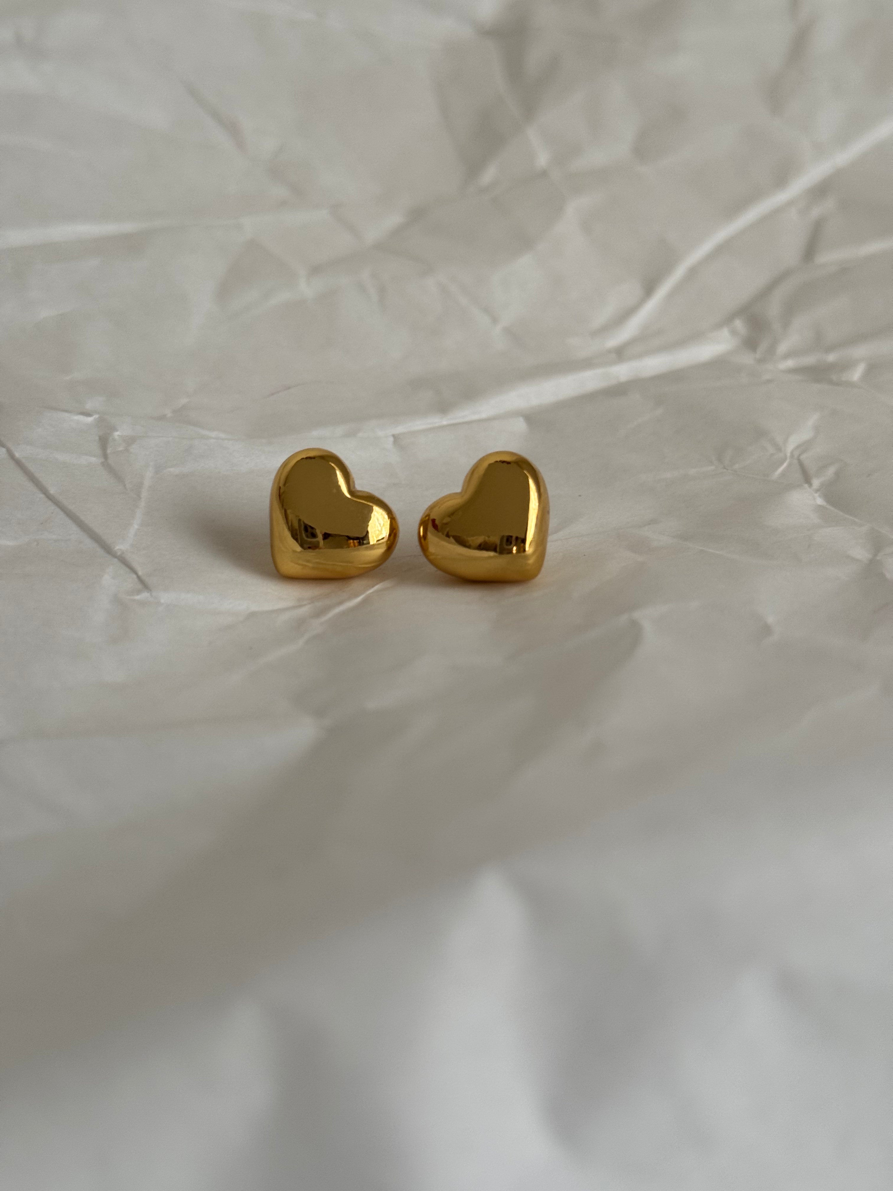 Heart studs